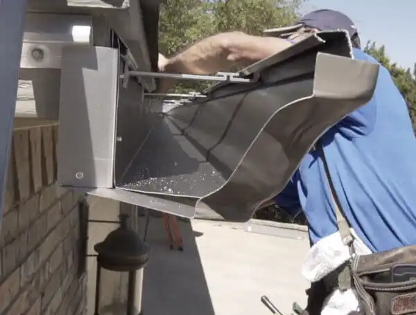 gutter services Carlinville
